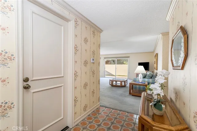 $564,900 | 19539 Mesa Of The Oaks, Newhall, CA 91321