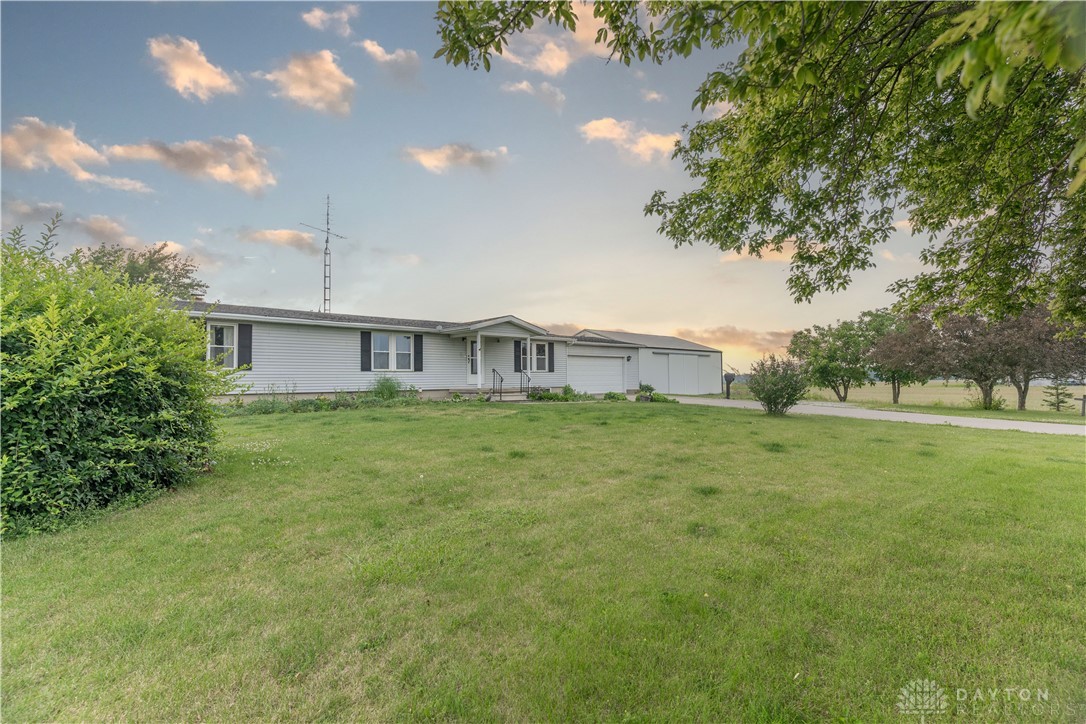 18211 Hardin Wapak Road Botkins, OH 45306 - Photo 4 of 47 Gallery Image 4