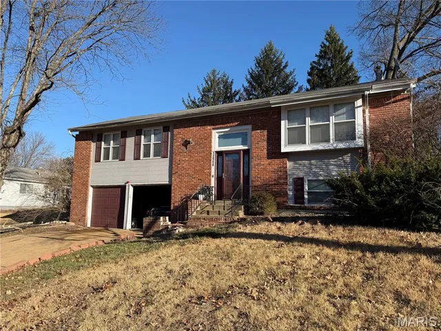 $159,900 | 12988 Ox Bow Lane, St. Louis, MO 63138