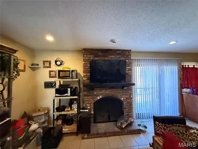 $159,900 | 12988 Ox Bow Lane, St. Louis, MO 63138