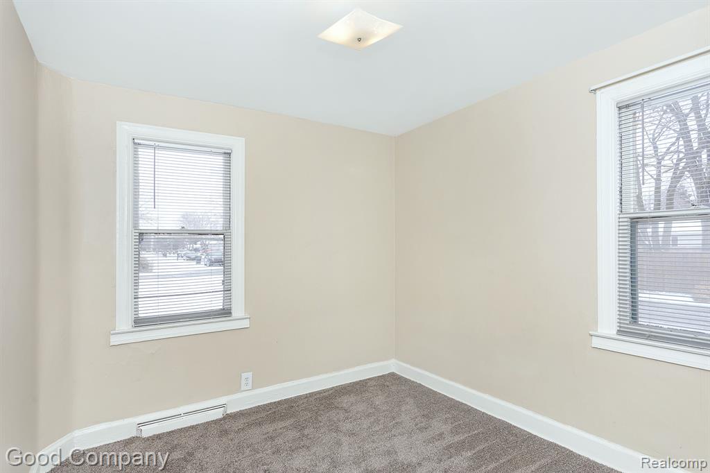 1295 East Auburn Road Rochester Hills, MI 48307 - Photo 9 of 25
