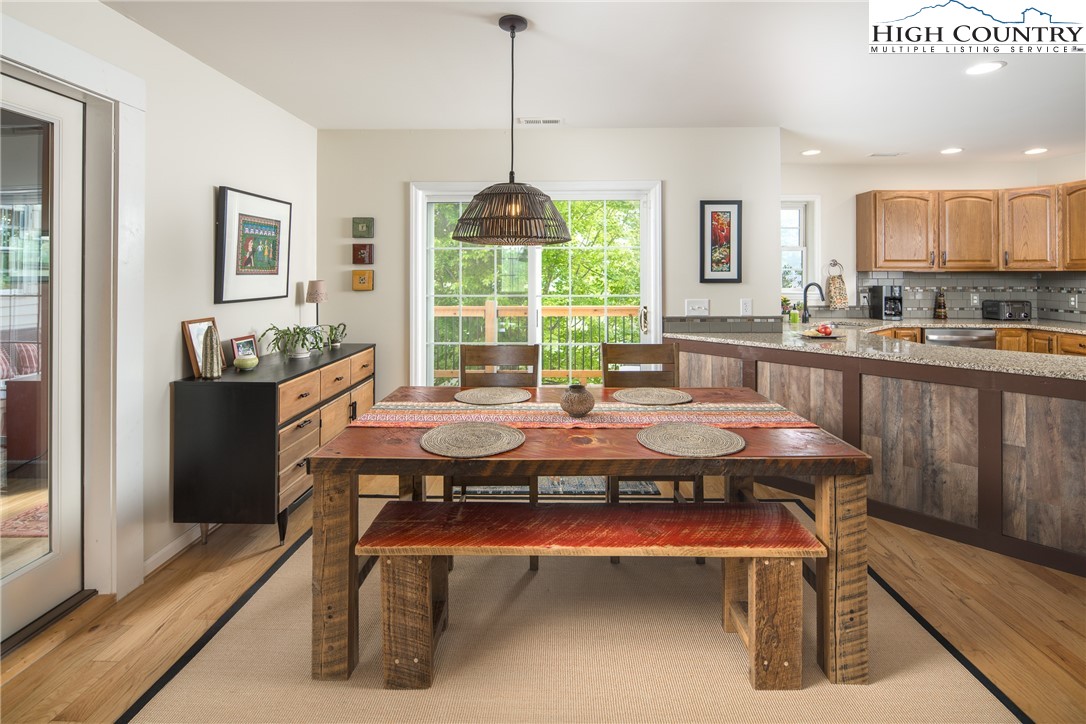 73 Walter Ridge Road West Jefferson, NC 28694 - Photo 13 of 39