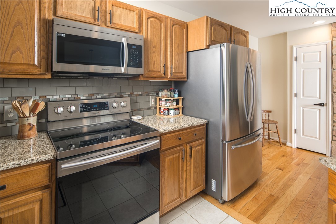 73 Walter Ridge Road West Jefferson, NC 28694 - Photo 16 of 39