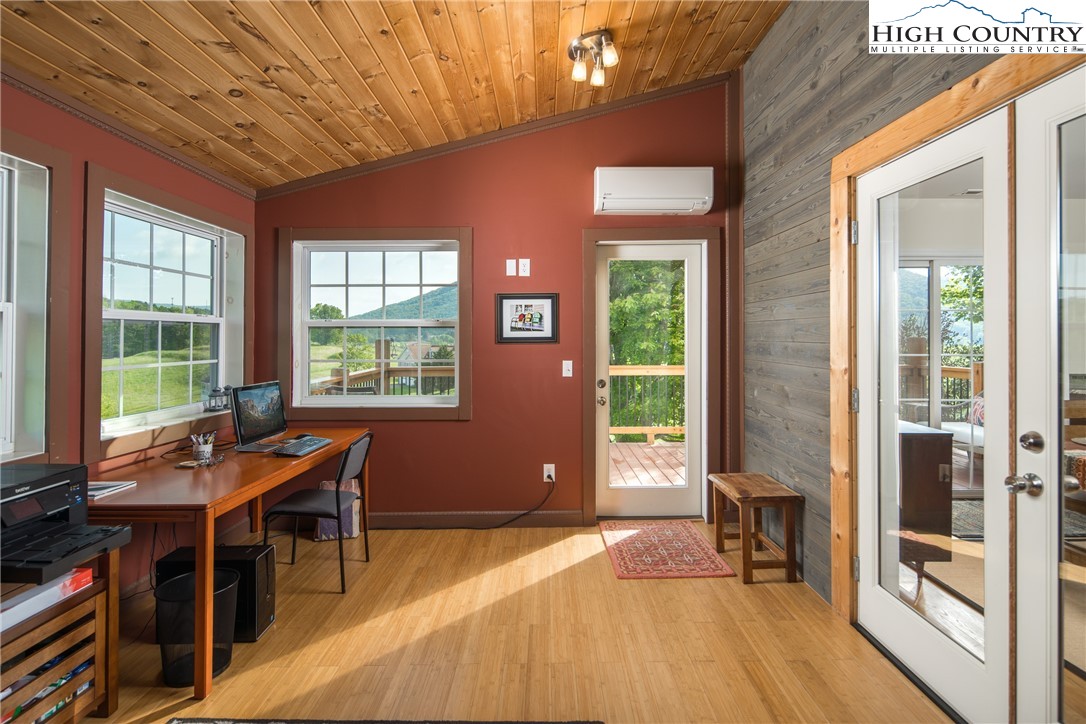 73 Walter Ridge Road West Jefferson, NC 28694 - Photo 18 of 39