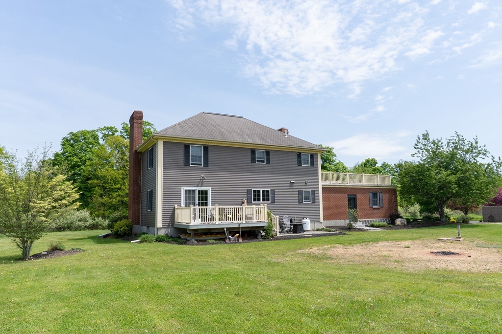 147 Oakham Road North Brookfield, MA 01535 - Photo 8 of 41
