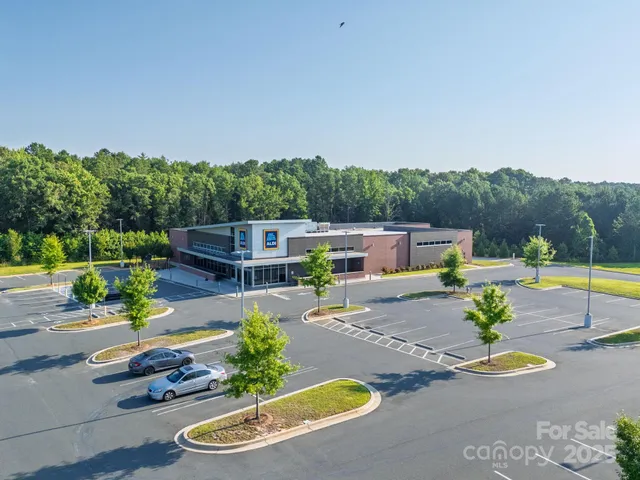 $699,900 | 3911 Horsham Street, Fort Mill, SC 29707