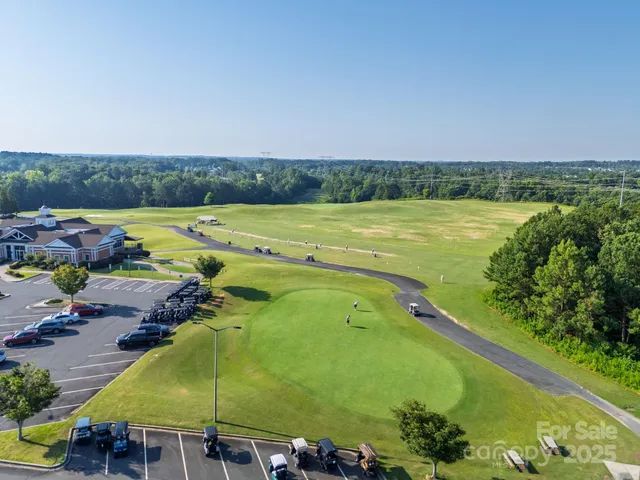 $699,900 | 3911 Horsham Street, Fort Mill, SC 29707