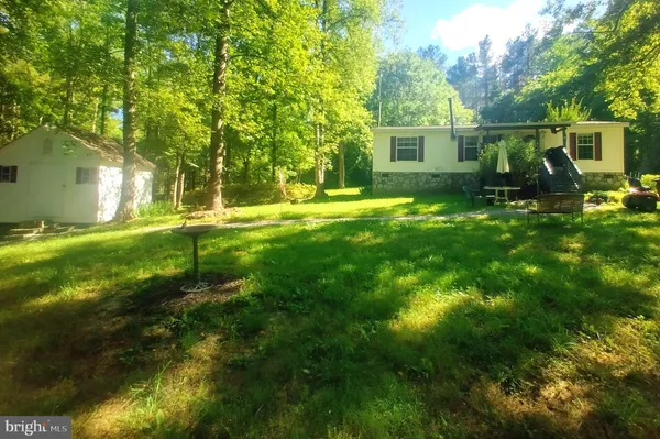 $279,900 | 316 Coles Creek Lane, New Canton, VA 23123