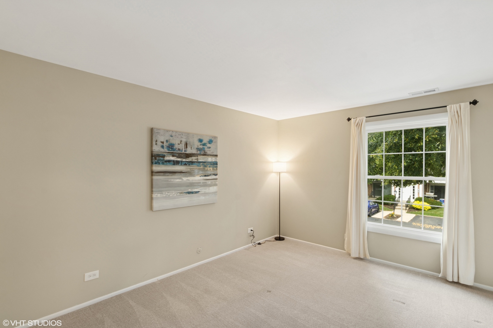 985 Golf Course Road, Unit 8 Crystal Lake, IL 60014 - Photo 8 of 14