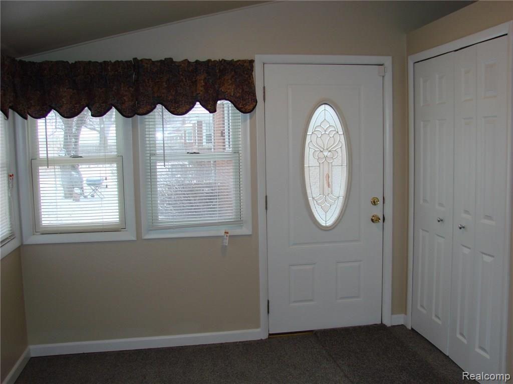 24720 Ridgedale Street Oak Park, MI 48237 - Photo 21 of 31