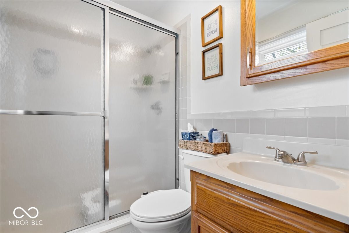 7709 Lewis Road Indianapolis, IN 46256 - Photo 16 of 27 Gallery Image 16