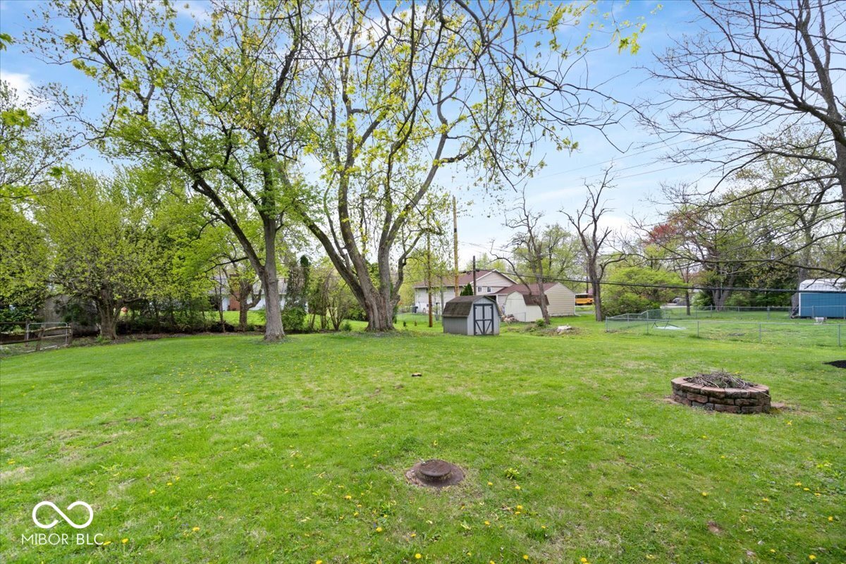 7709 Lewis Road Indianapolis, IN 46256 - Photo 25 of 27 Gallery Image 25