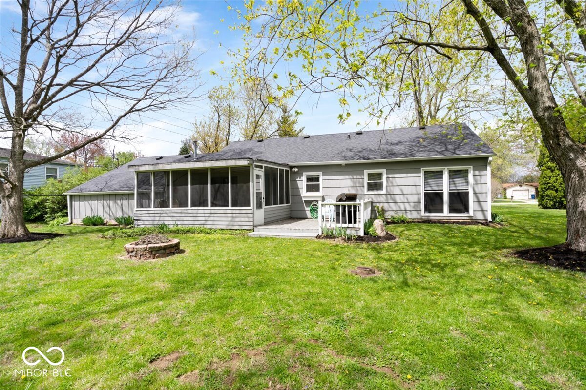 7709 Lewis Road Indianapolis, IN 46256 - Photo 26 of 27 Gallery Image 26