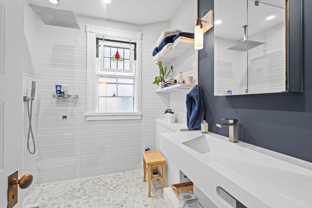 10 Dewolf Street, Unit 2 Boston, MA 02125 - Photo 16 of 35