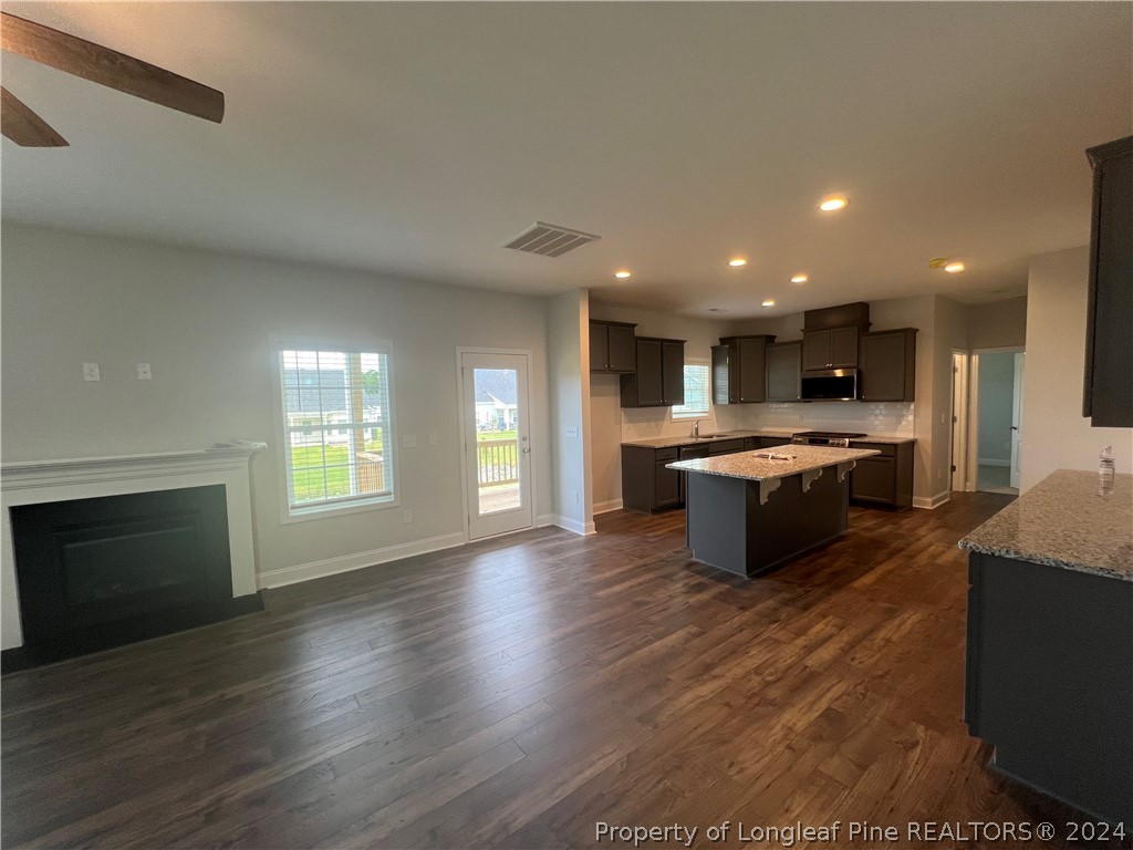 4275 Dock View Road Fayetteville, NC 28306 - Photo 6 of 18 Gallery Image 6