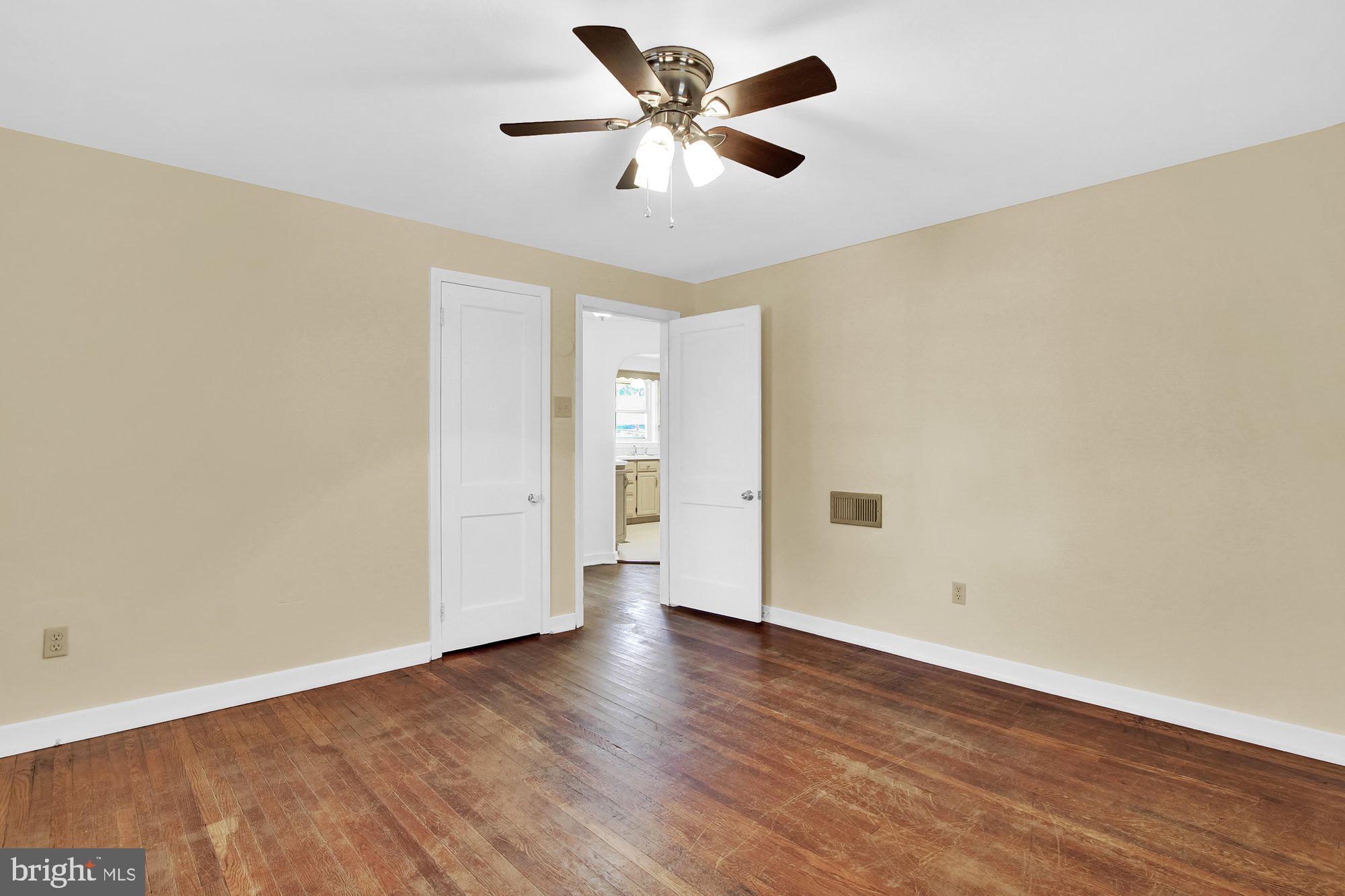 1025 Trinity Road York, PA 17408 - Photo 12 of 23 Gallery Image 12
