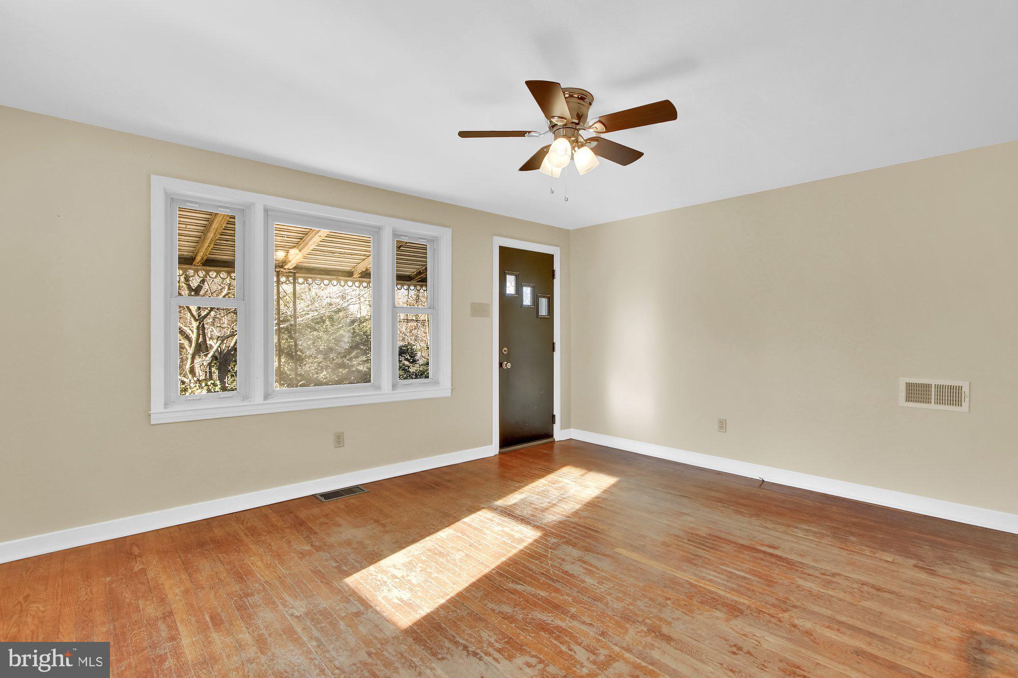 1025 Trinity Road York, PA 17408 - Photo 4 of 23 Gallery Image 4