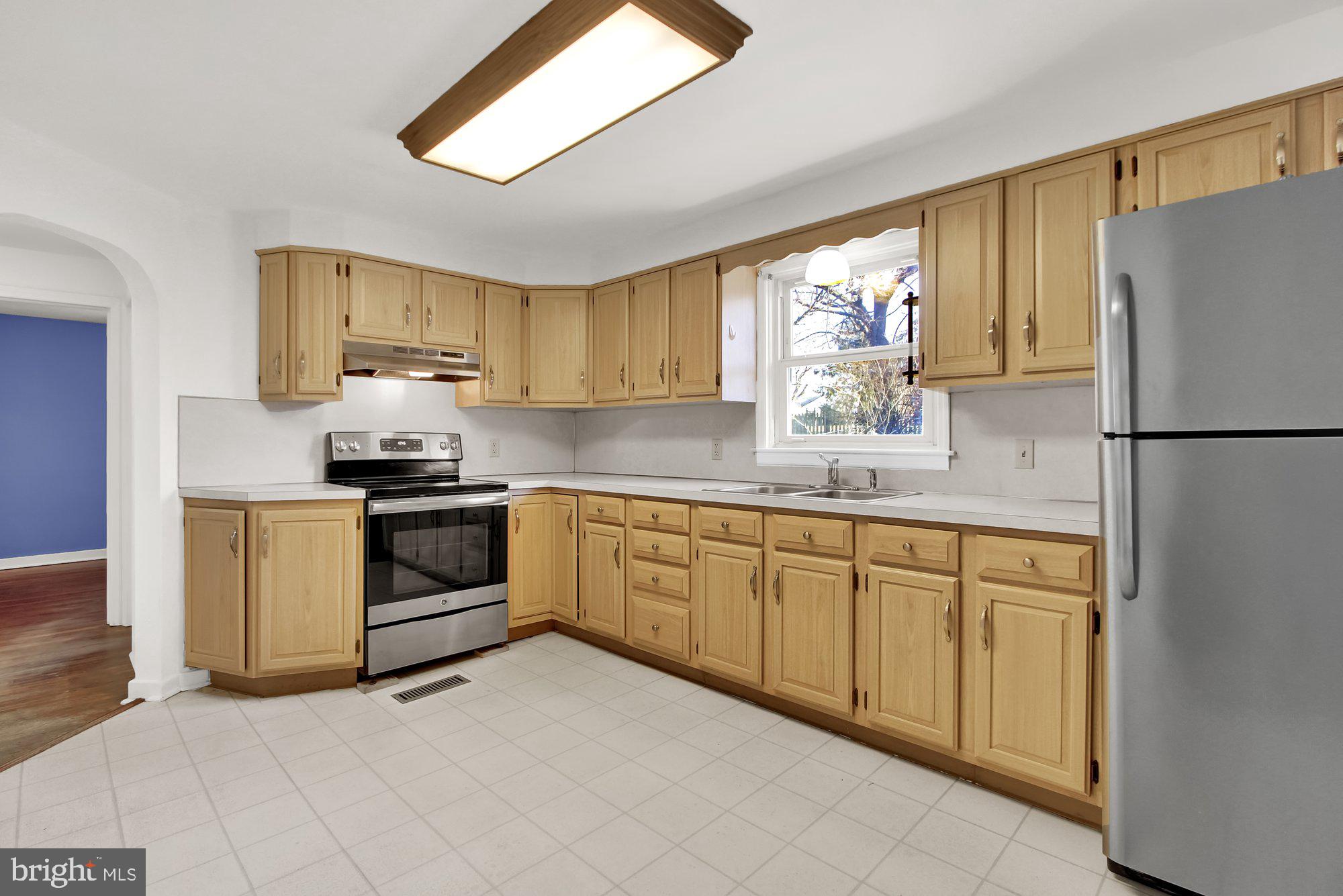 1025 Trinity Road York, PA 17408 - Photo 7 of 23 Gallery Image 7