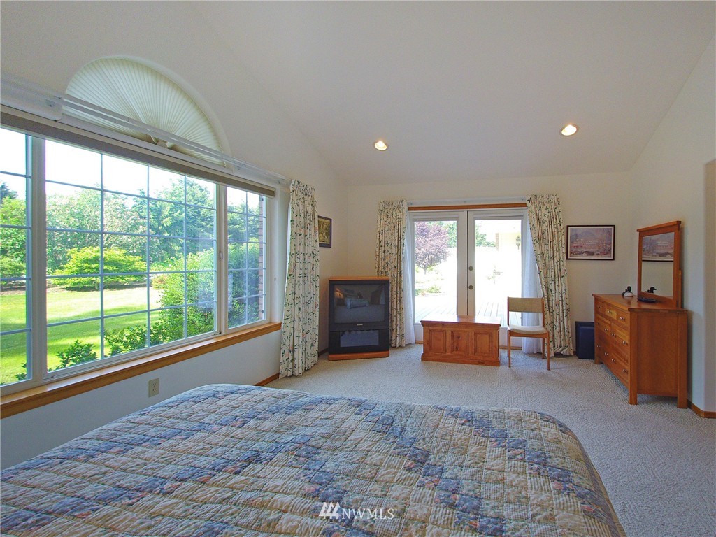 292 Williamson Road Sequim, WA 98382 - Photo 13 of 25