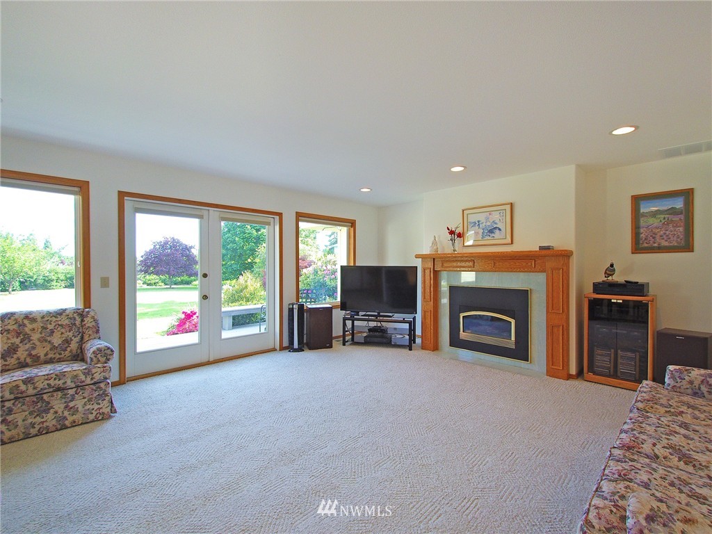 292 Williamson Road Sequim, WA 98382 - Photo 5 of 25