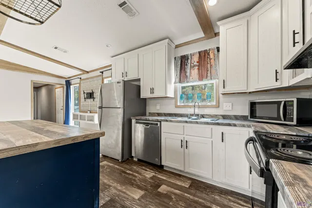 $259,000 | 8472 Shaffett Lane, Ethel, LA 70730