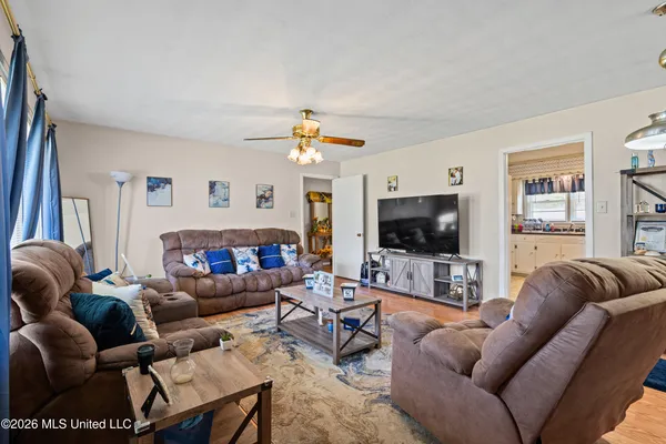 $179,000 | 715 Coleman Avenue, Holly Springs, MS 38635