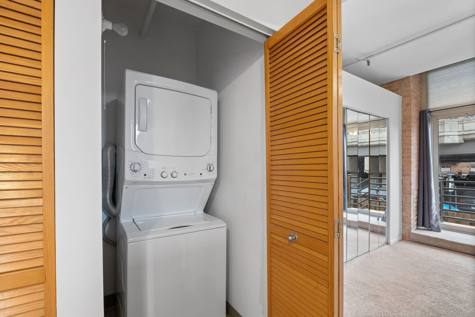 420 South Clinton Street, Unit 101 Chicago, IL 60607 - Photo 15 of 21