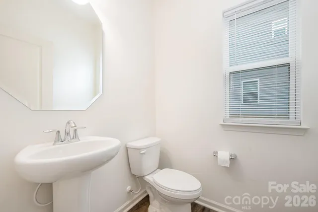 $350,000 | 242 Old Harbor Drive, Unit 818, Mount Gilead, NC 27306