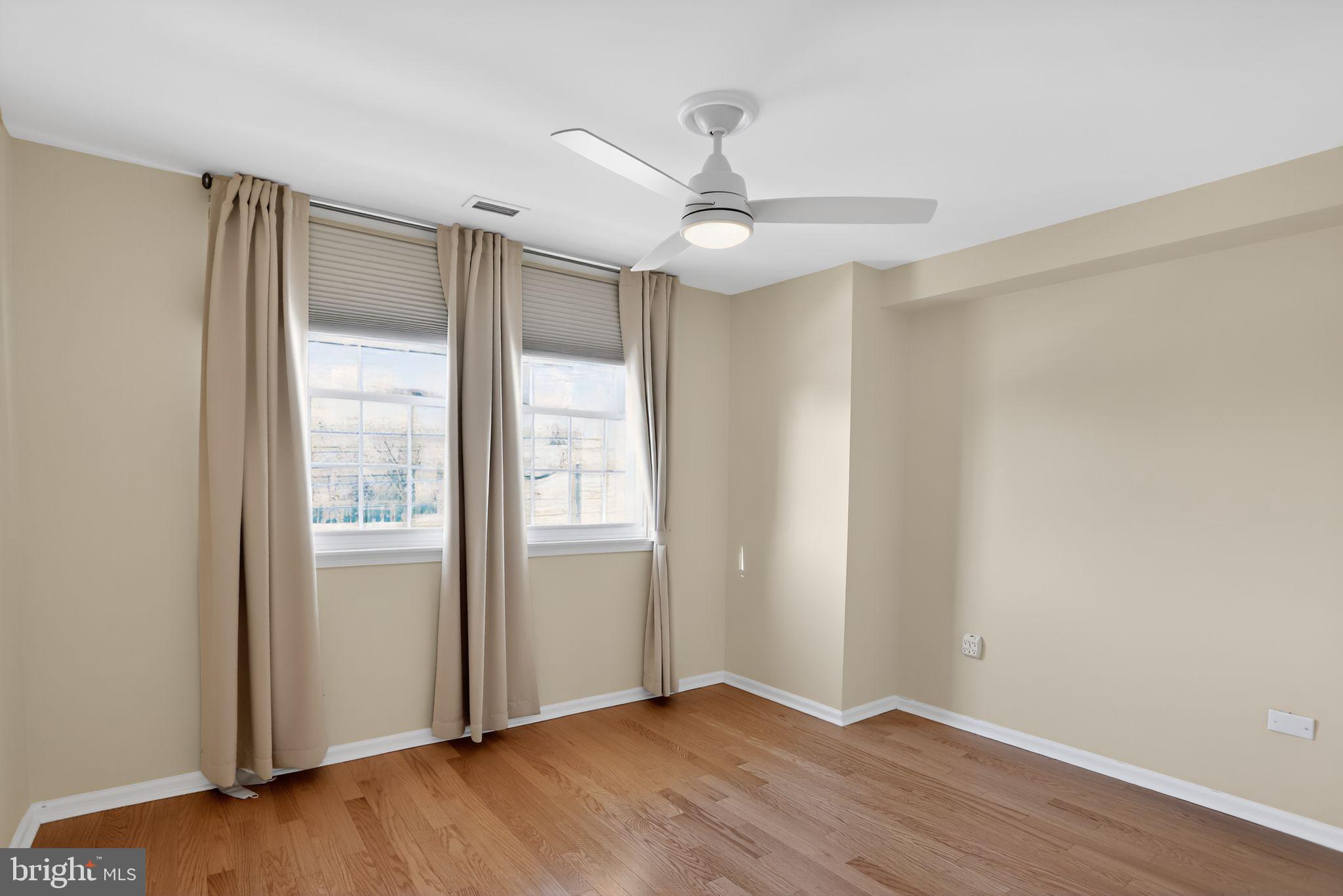 215 Haddonfield Cmns, Unit 215 Haddonfield, NJ 08033 - Photo 24 of 36
