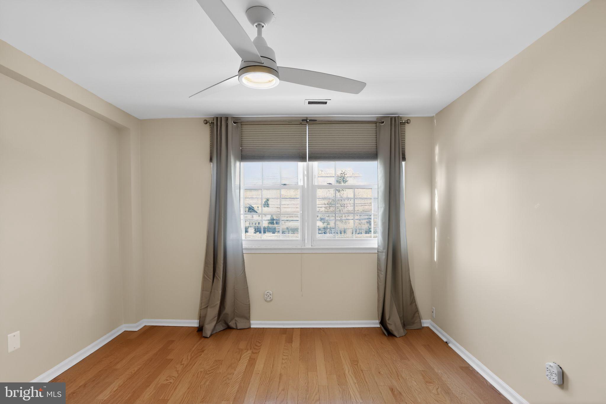 215 Haddonfield Cmns, Unit 215 Haddonfield, NJ 08033 - Photo 30 of 36