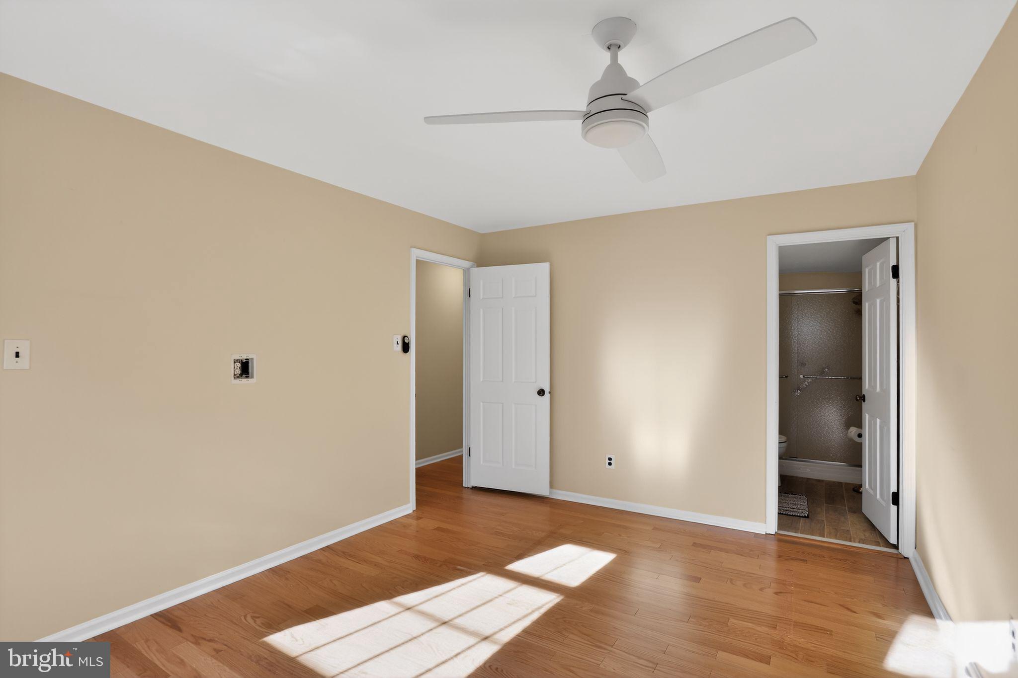 215 Haddonfield Cmns, Unit 215 Haddonfield, NJ 08033 - Photo 32 of 36