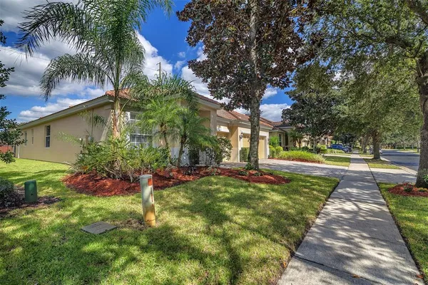 $699,000 | 524 Douglas Edward Drive, Ocoee, FL 34761