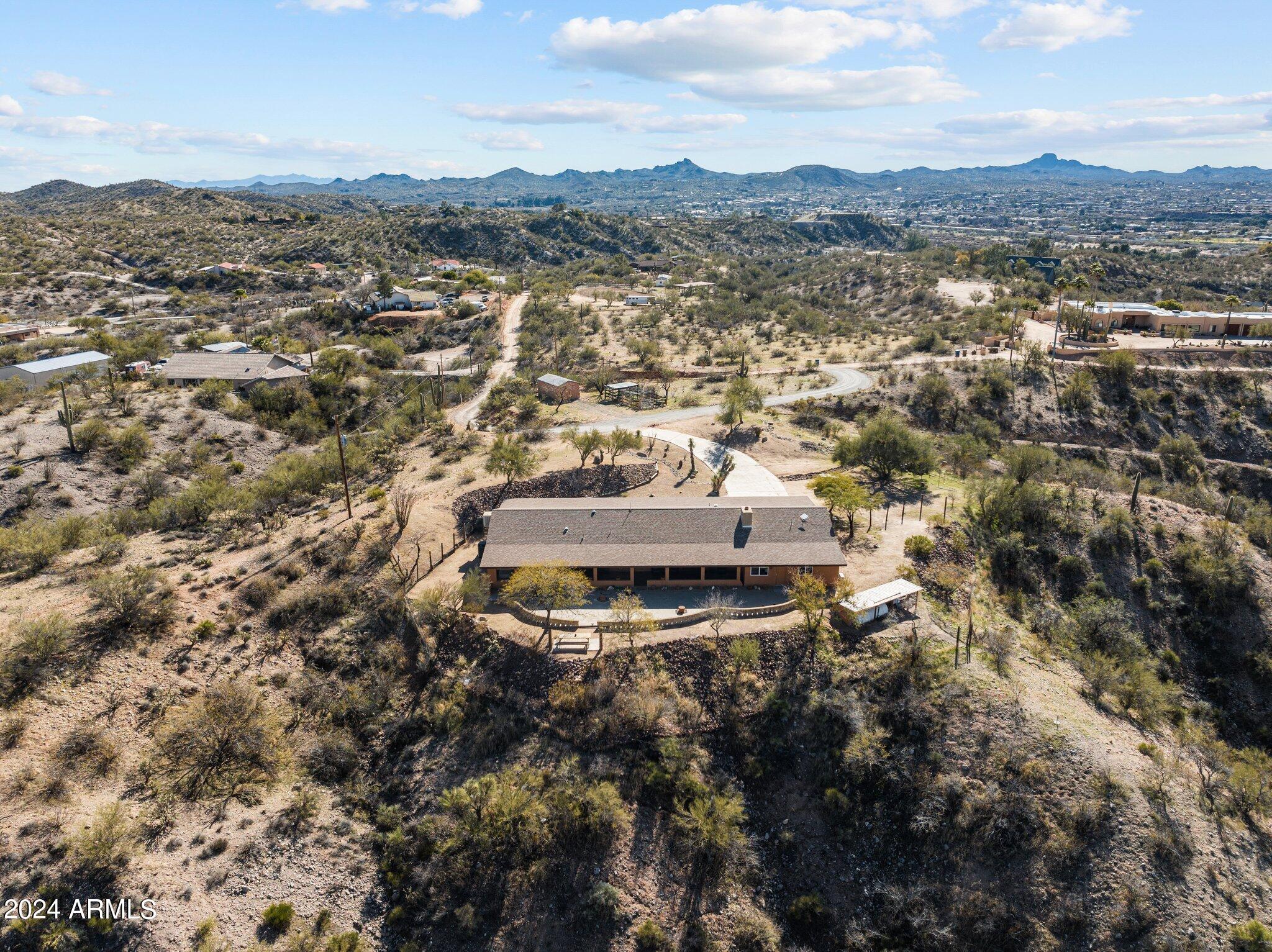 1605 North Little Stonehedge Ranch Road Wickenburg, AZ 85390 - Photo 45 of 54 a view of a city