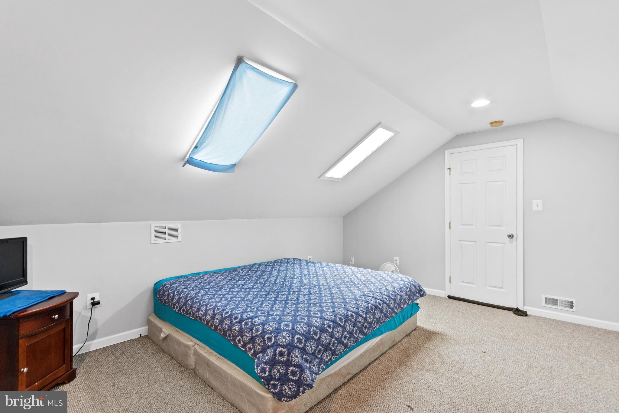 155 Ewan Road Mullica Hill, NJ 08062 - Photo 17 of 27 Gallery Image 17