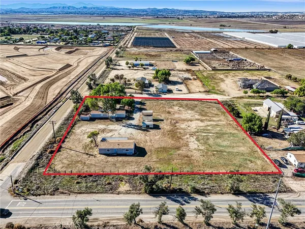 $740,000 | 22450 Norris Lane, Nuevo, CA 92567