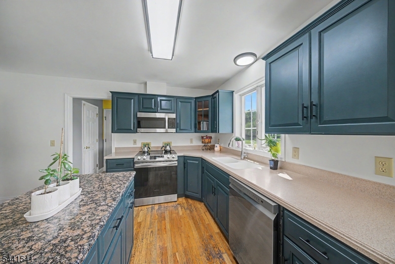 460 Shades Of Death Road Andover, NJ 07821 - Photo 11 of 48 Gallery Image 11