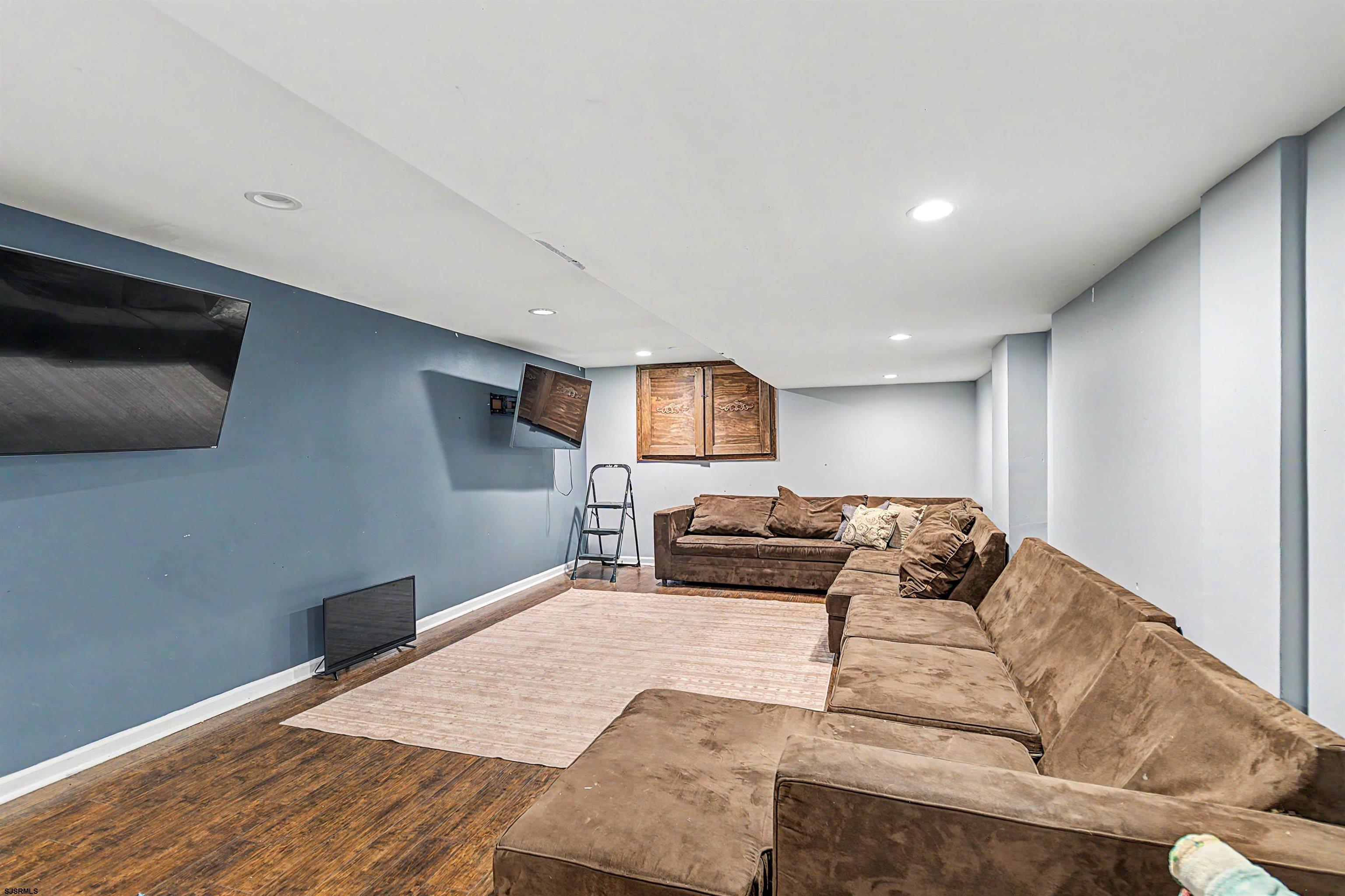 7 Equestrian Road Egg Harbor Township, NJ 08234 - Photo 32 of 39