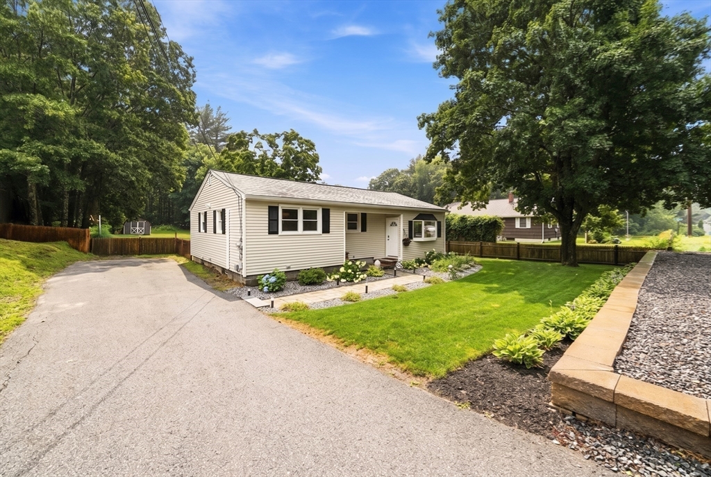 44 Depot Road Oxford, MA 01540 - Photo 9 of 42
