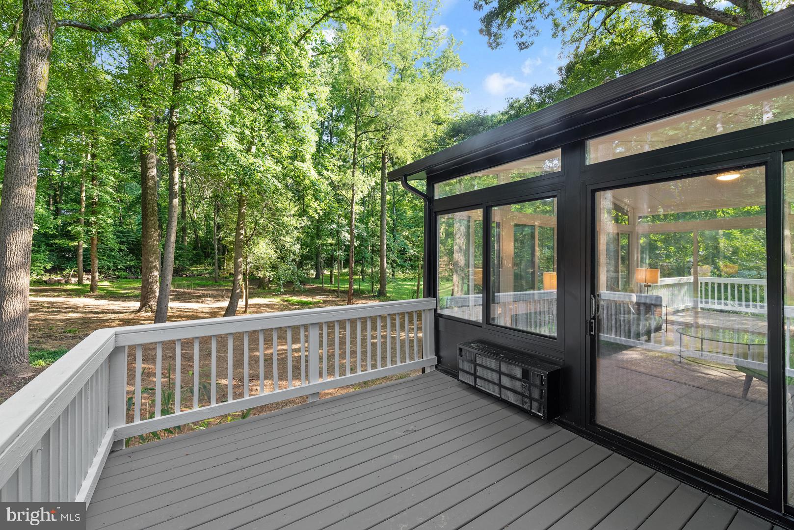 11707 Vale Road Oakton, VA 22124 - Photo 65 of 79 Gallery Image 65