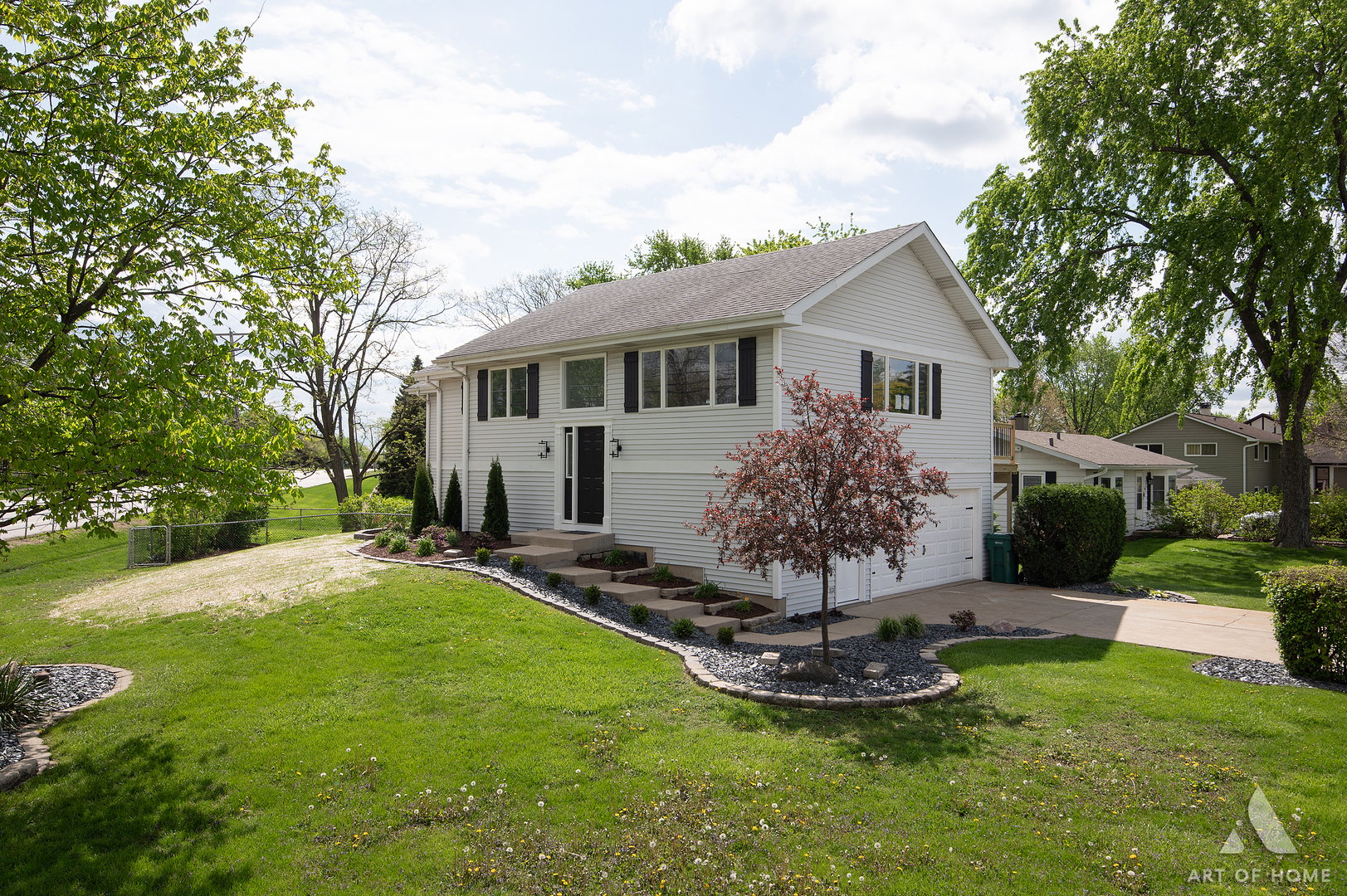 1170 McCarthy Road Lemont, IL 60439 - Photo 2 of 49