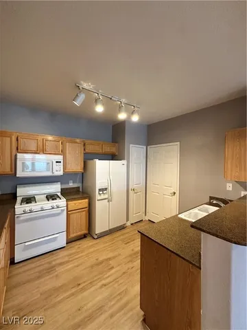 $228,000 | 10550 West Alexander Road, Unit 2210, Las Vegas, NV 89129