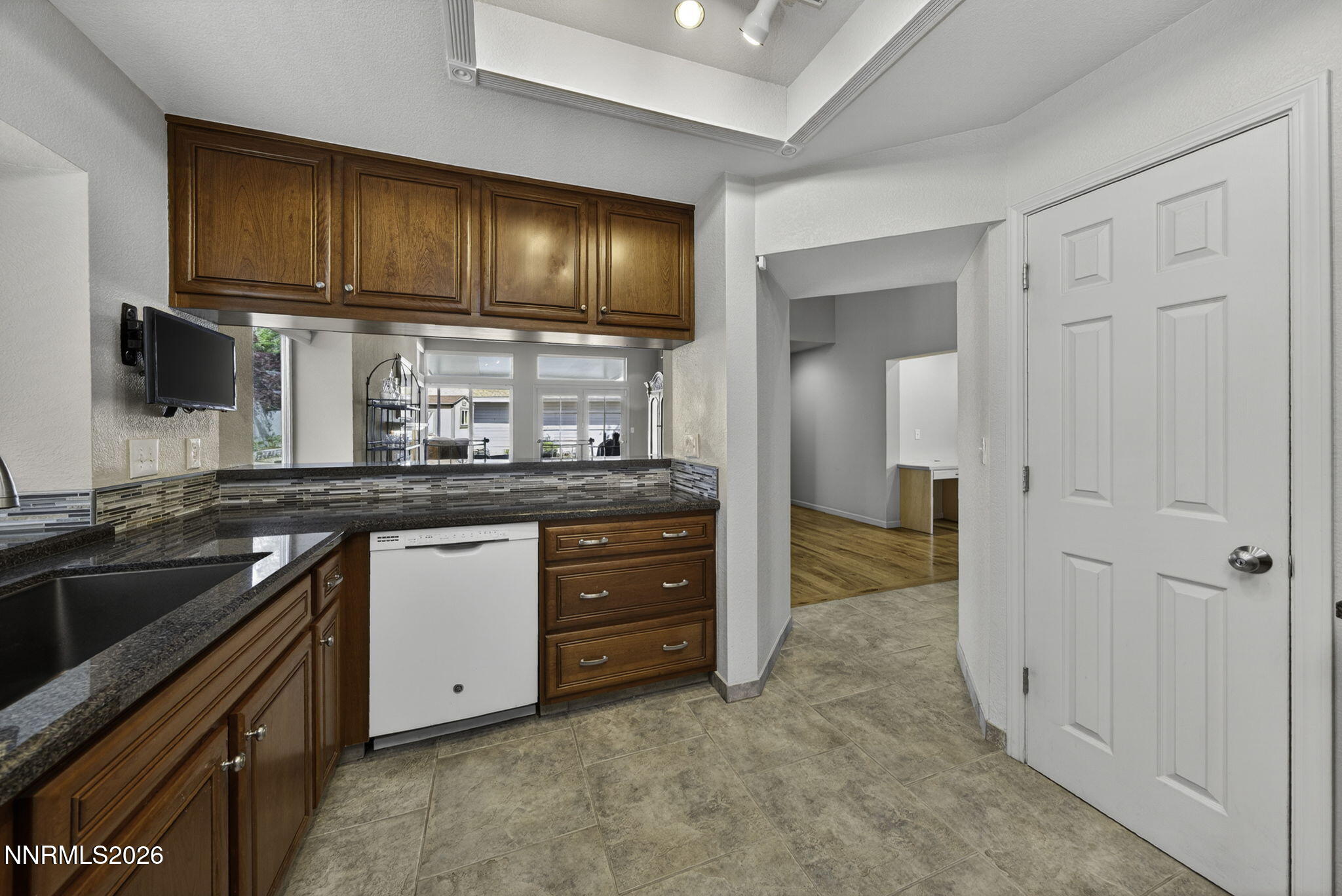 3001 Alpine Creek Road Reno, NV 89519 - Photo 16 of 40 16