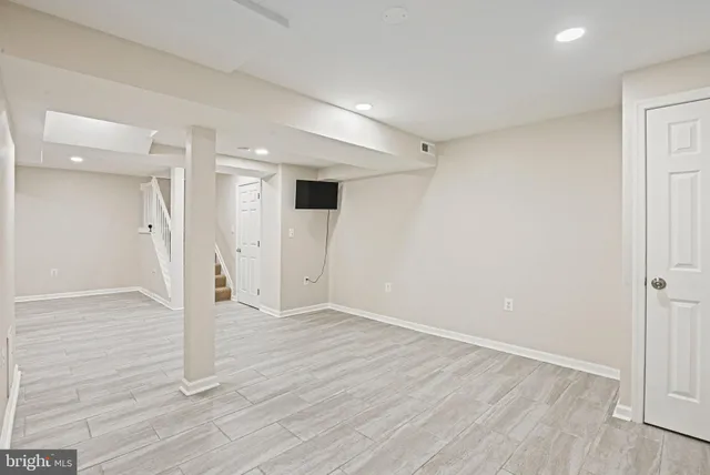 $5,400 | 13200 Caroline Court, Herndon, VA 20171