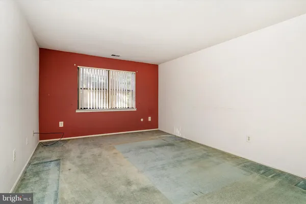 $220,000 | 1614 Silver Court, Hamilton, NJ 08690