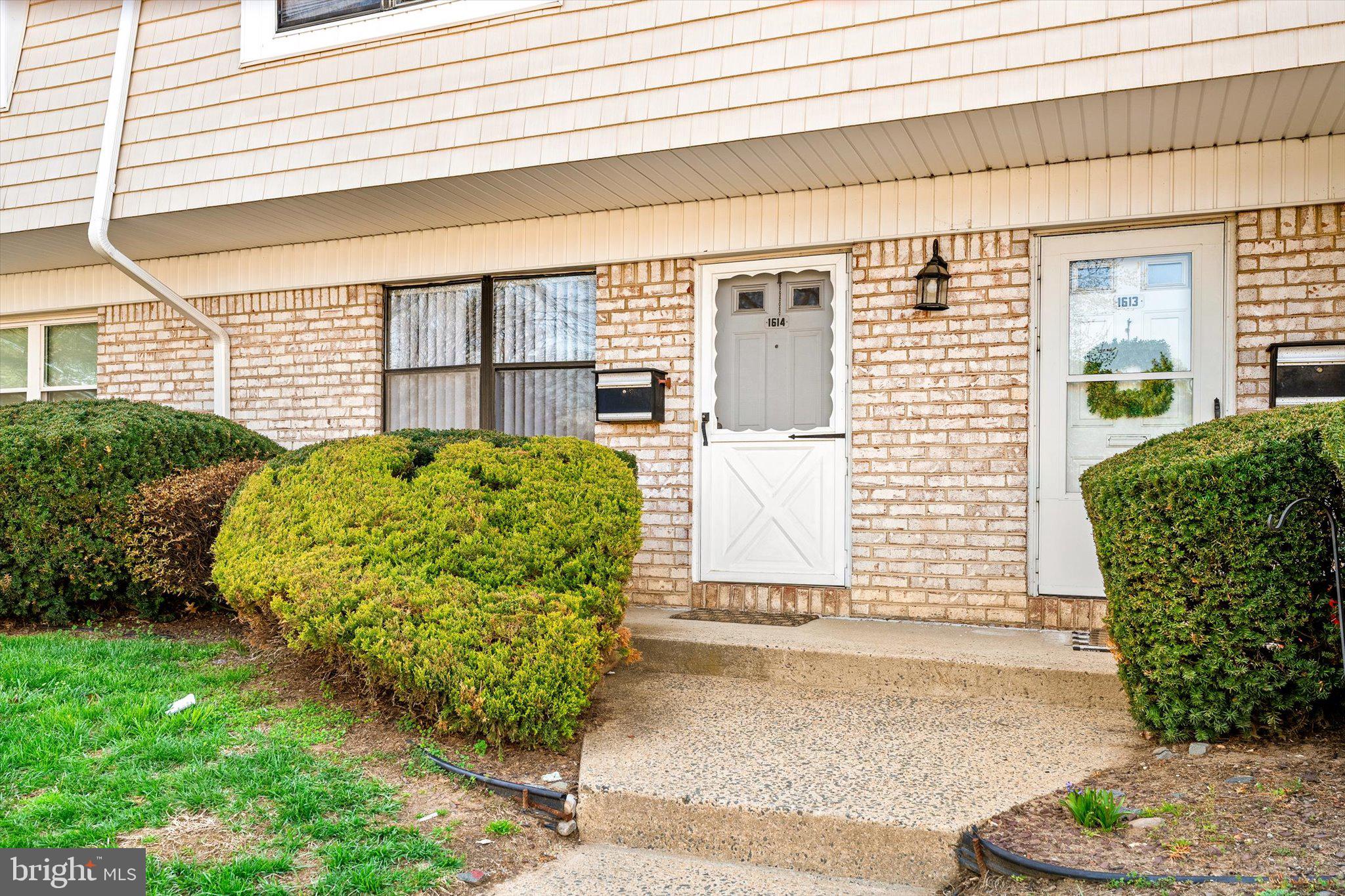 1614 Silver Court Hamilton, NJ 08690 - Photo 2 of 18 Exterior 1614 Silver
