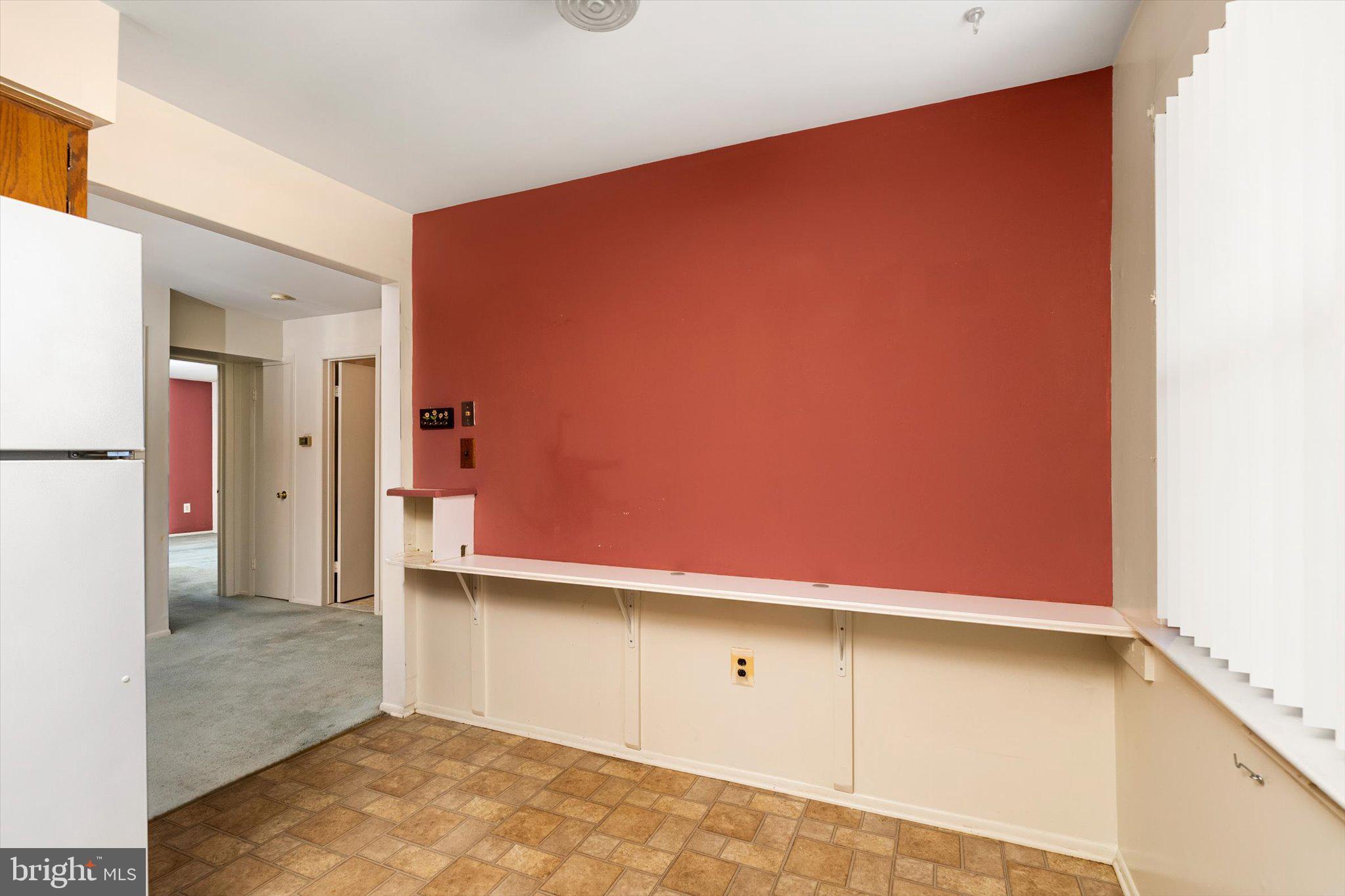 1614 Silver Court Hamilton, NJ 08690 - Photo 10 of 18 Kitchen