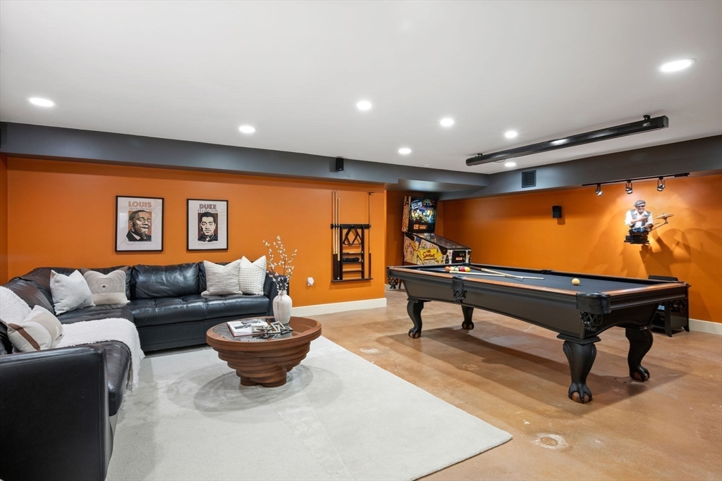 42 Lockwood Lane Boxford, MA 01921 - Photo 36 of 42 Gallery Image 36
