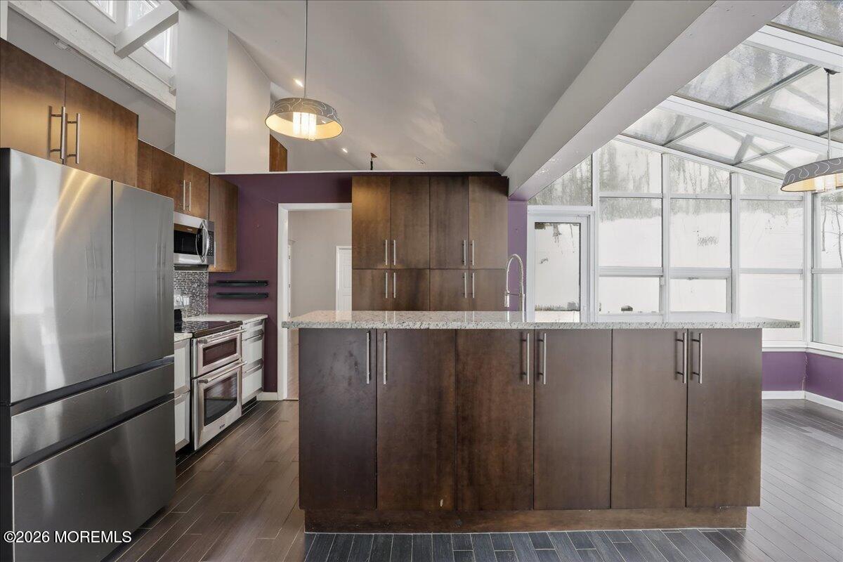 57 Reids Hill Road Morganville, NJ 07751 - Photo 17 of 41 Kitchen