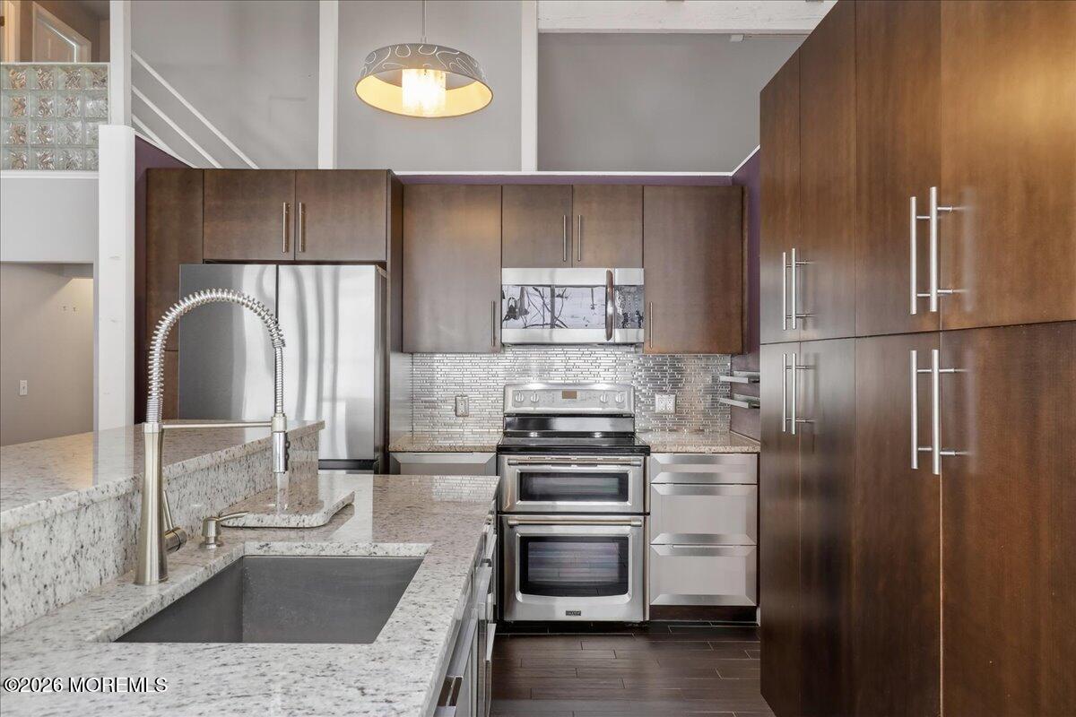 57 Reids Hill Road Morganville, NJ 07751 - Photo 18 of 41 Kitchen