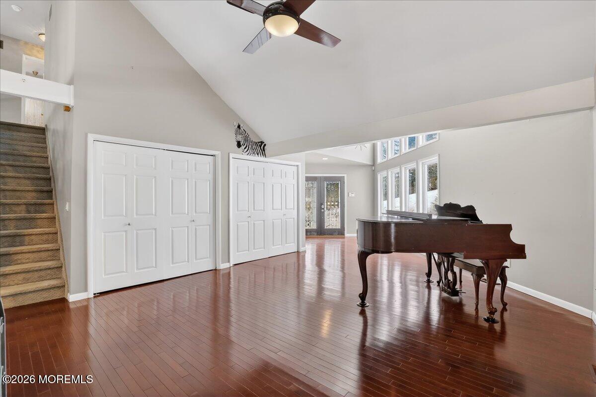 57 Reids Hill Road Morganville, NJ 07751 - Photo 6 of 41 Living room